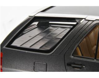 Lancia Thema Station Wagon T.D. 1988-92 Bordeaux Met. Laudoracing 1:18 Resinemodell (Türen, Motorhaube... nicht zu öffnen!)